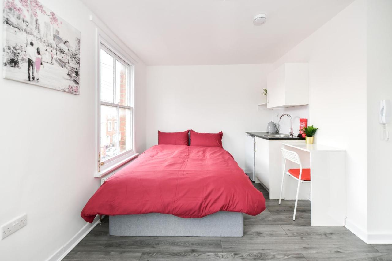 Waylen Street Suites Reading Eksteriør billede